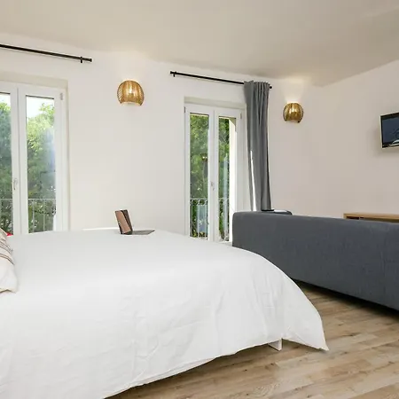 Depto Apartament *